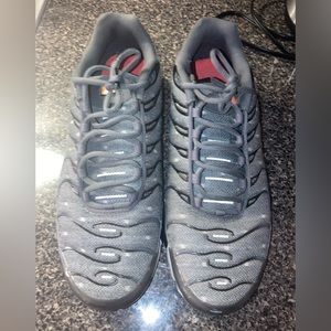 Men's AirMax Plus SE ' Iron Grey Metallic Gold